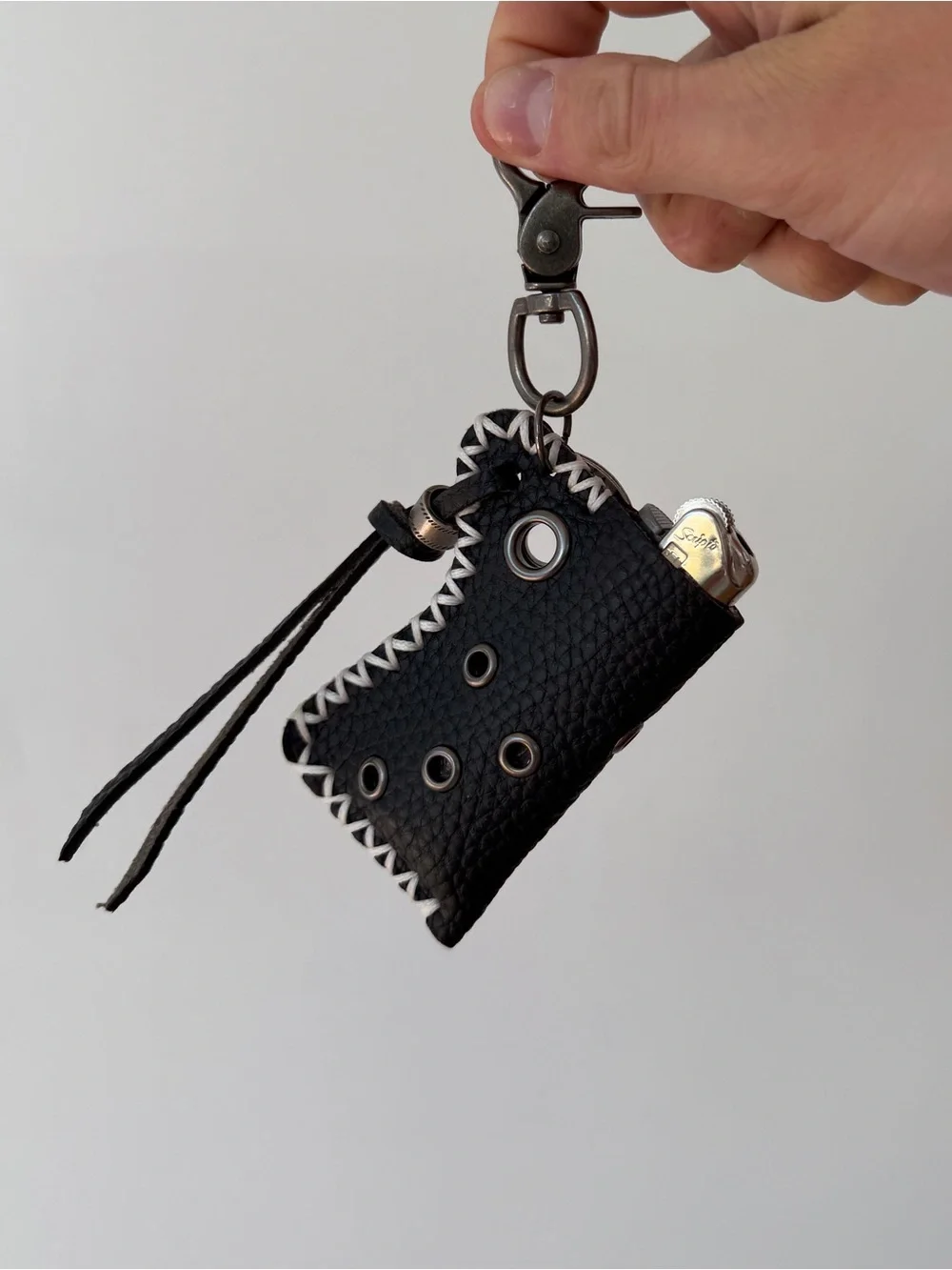 Black Leather Keychain Wallet with White Stitching